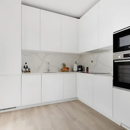 13-esteva Rc-b 5 Min To The *