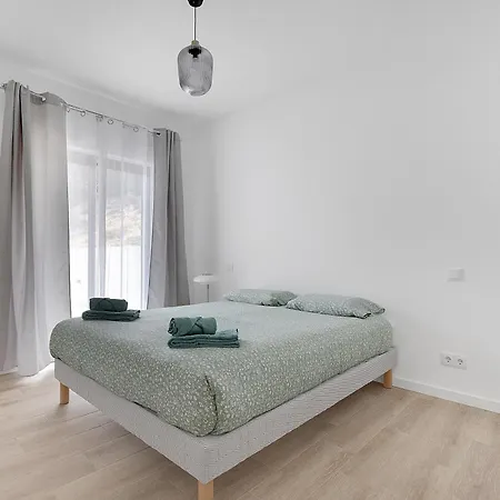 13-esteva Rc-b 5 Min To The * Aljezur